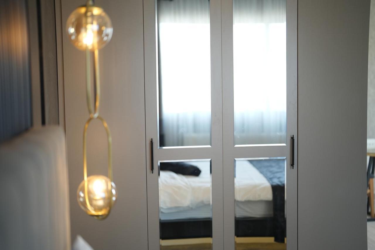 Marlen Hotel Bayrakli İzmir Ngoại thất bức ảnh