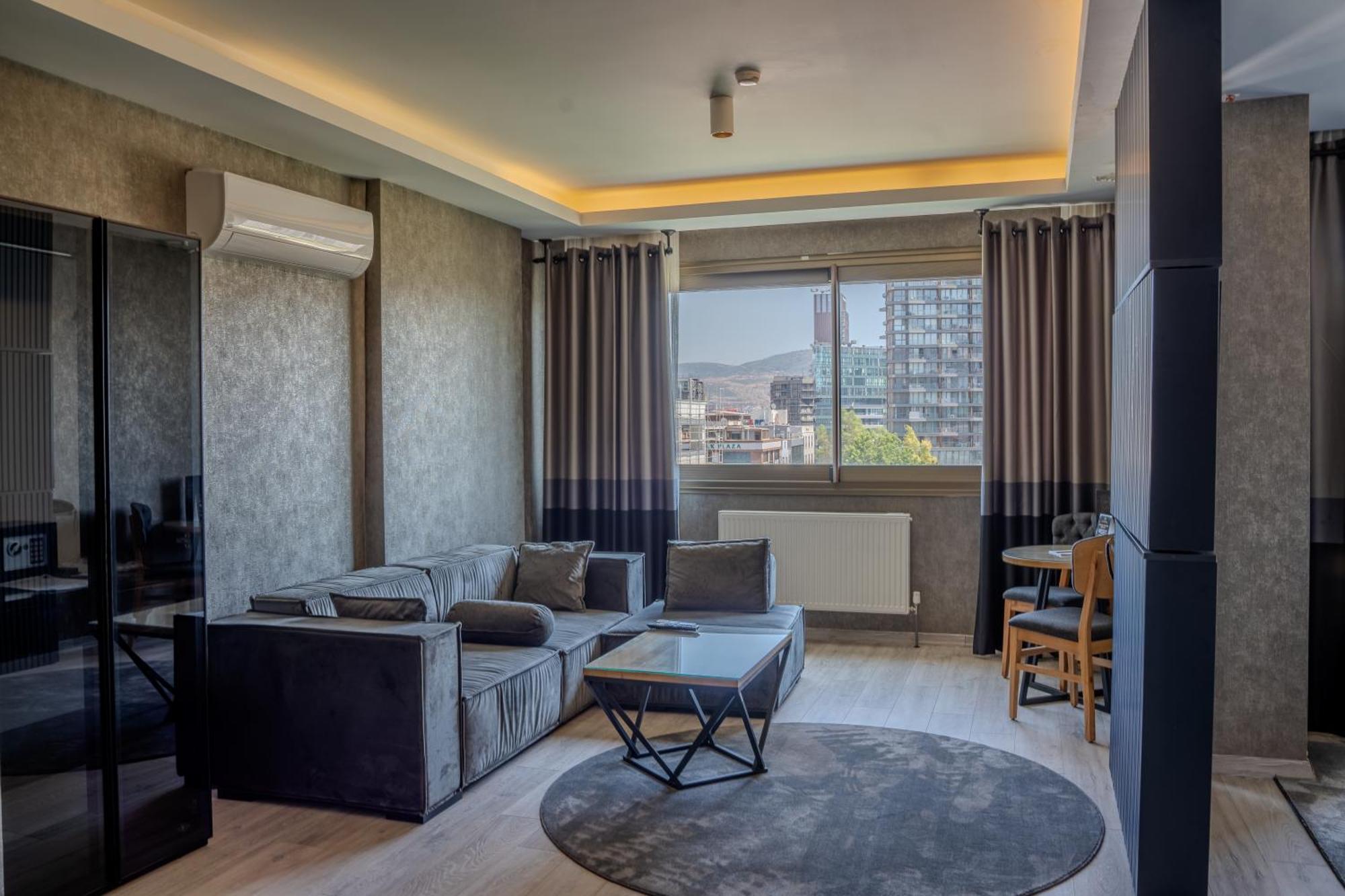 Marlen Hotel Bayrakli İzmir Ngoại thất bức ảnh